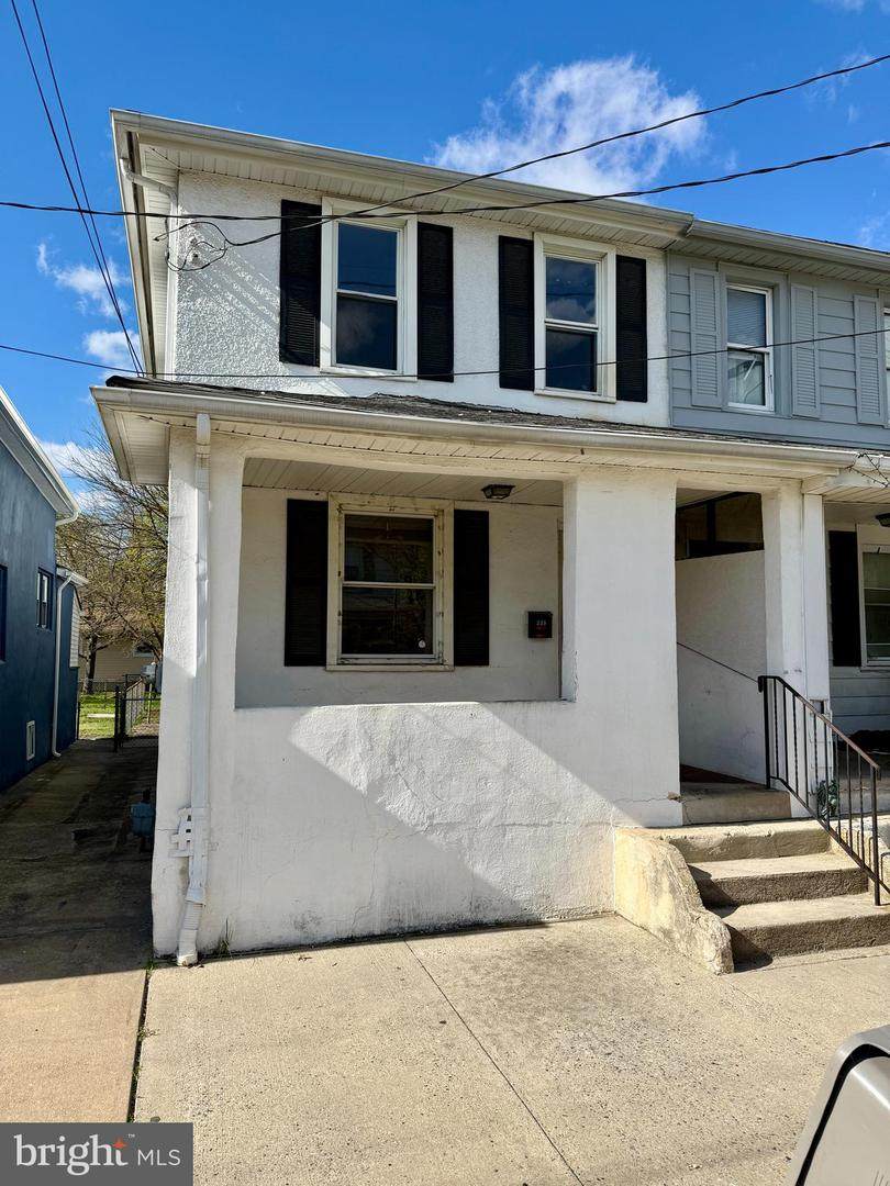 335 Buck Street - Photo 1