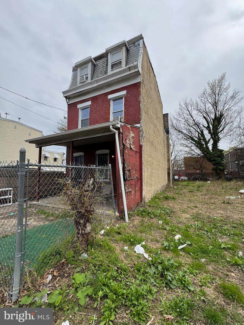 1936 Harrison Street - Photo 1