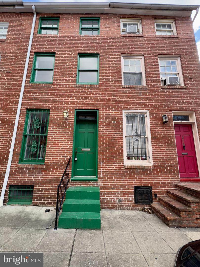 217 Penn Street - Photo 1
