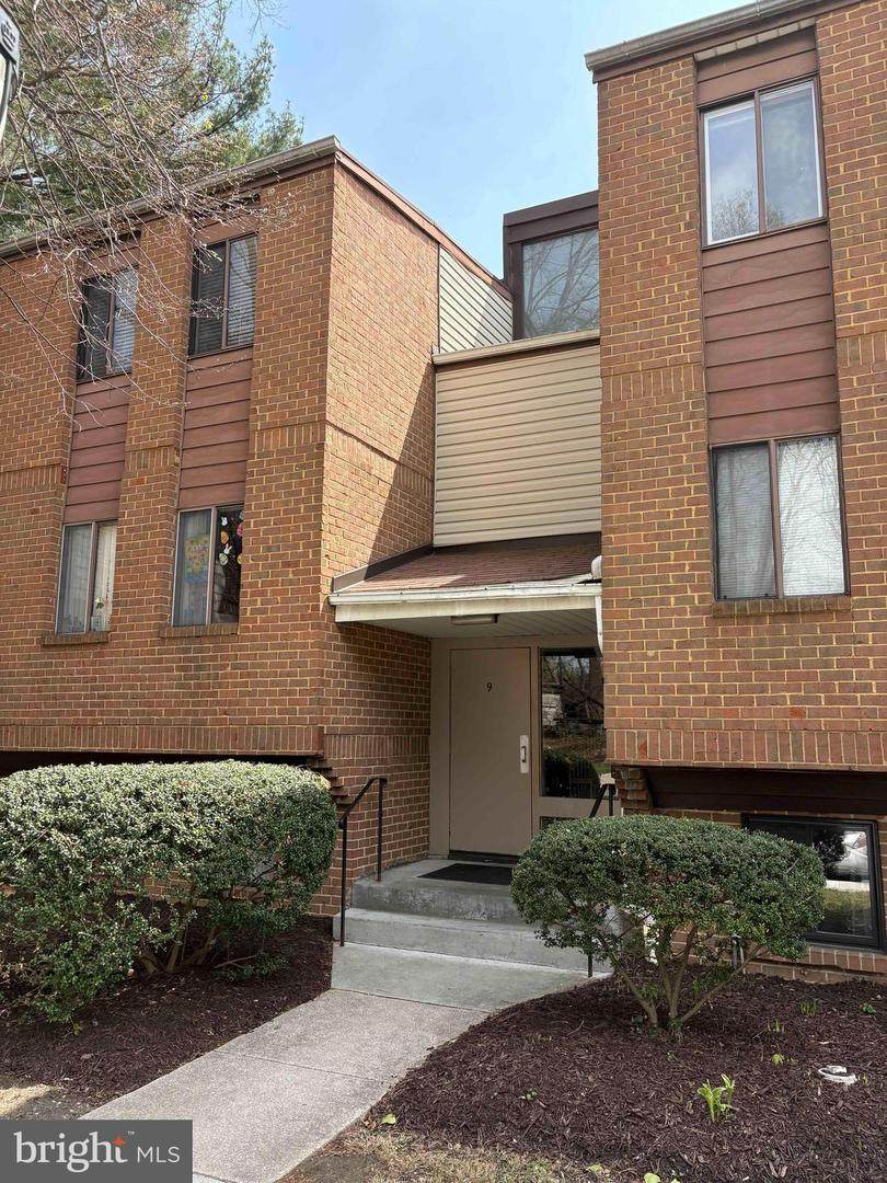 9 Windblown Court - Photo 1