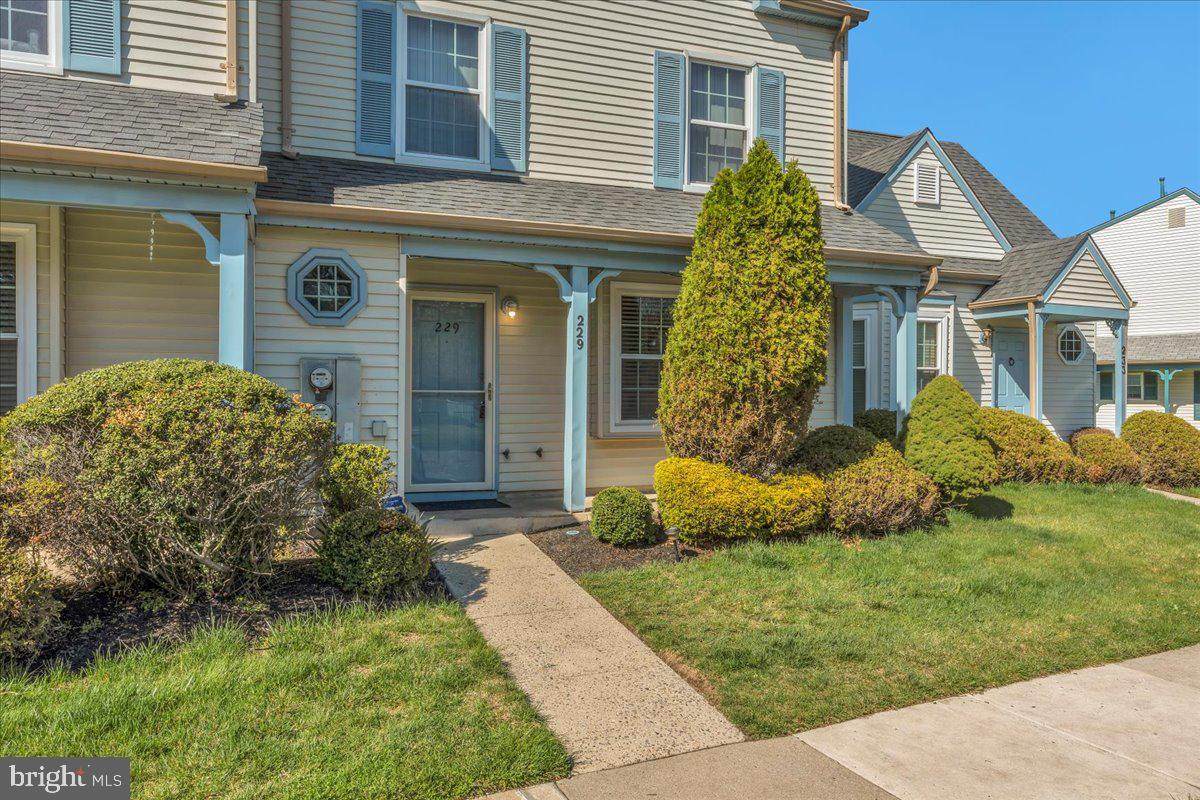 229 Knoll Drive - Photo 1