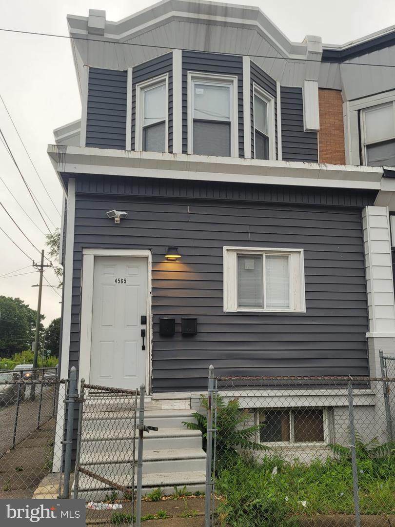 4565 19TH Street - Photo 1