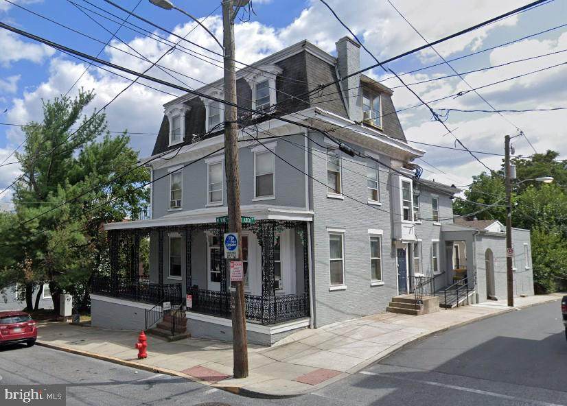 222 Vine Street - Photo 1
