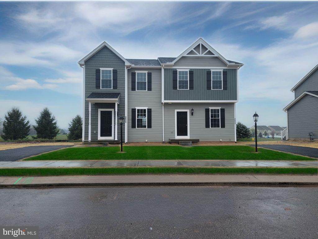 3613 Fieldstone Drive - Photo 1