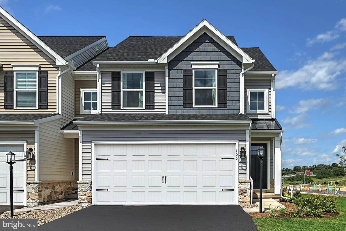 106 Adeline Court - Photo 1