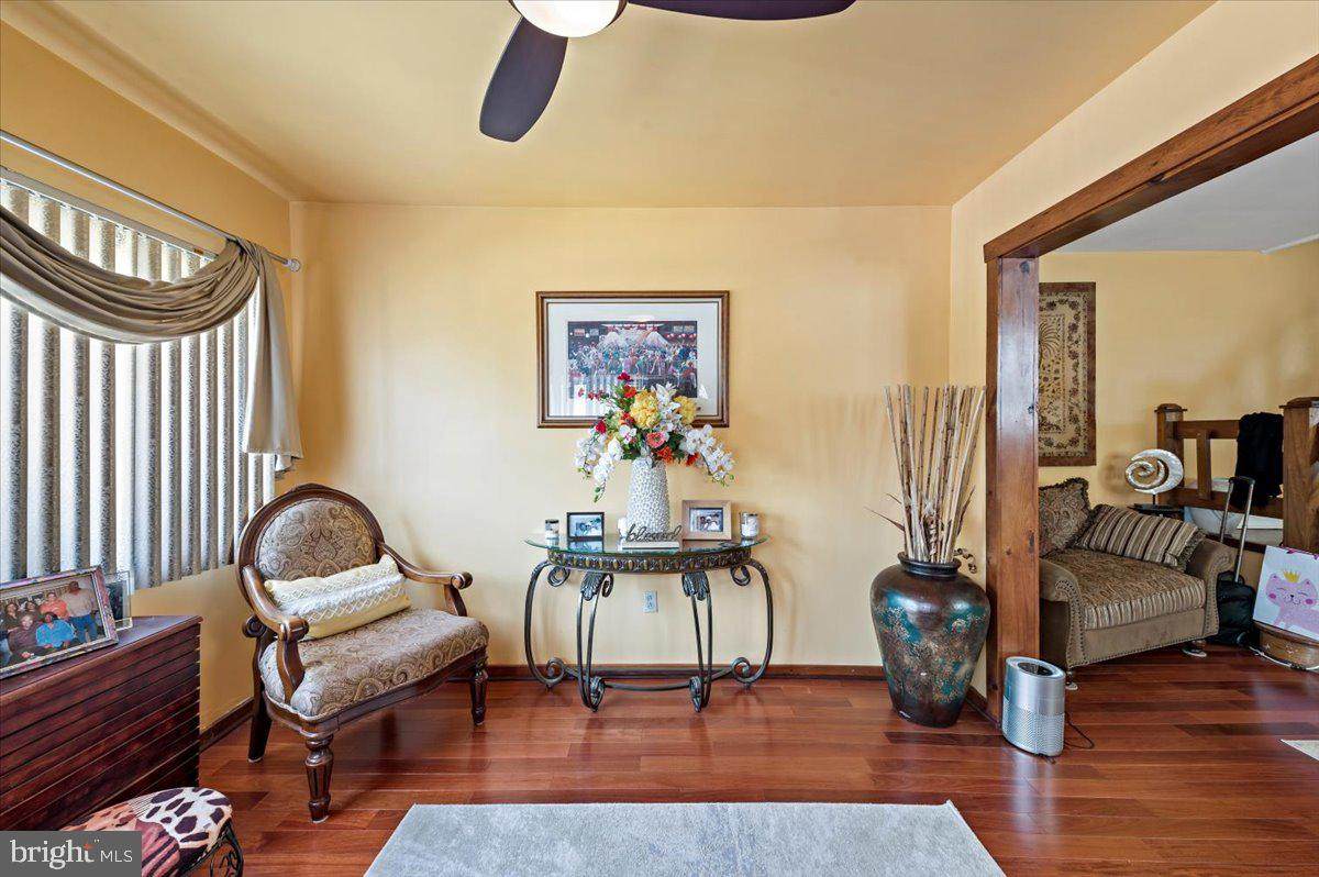 719 Fern Street - Photo 1