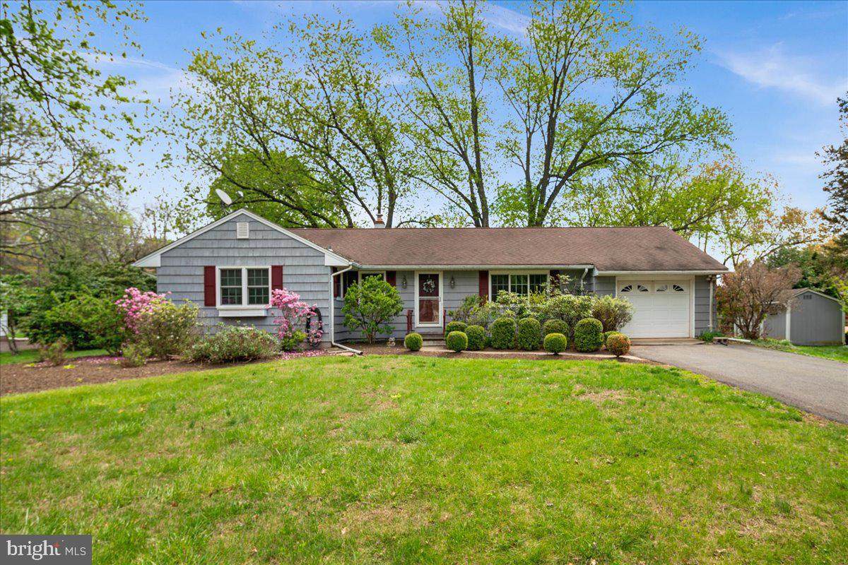 13 Morningside Drive - Photo 1