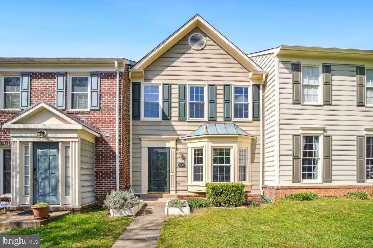 8642 Fountain Valley Drive - Photo 1