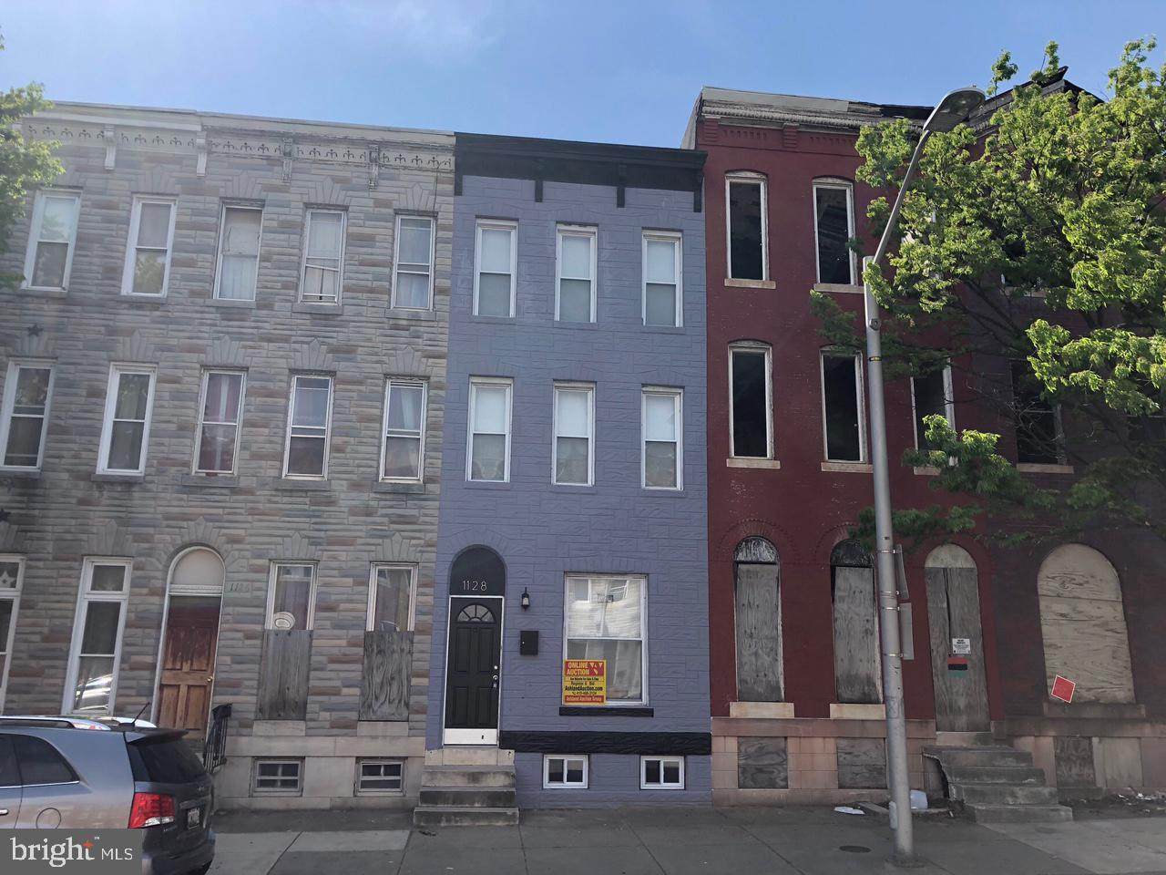 1128 Fulton Avenue - Photo 1