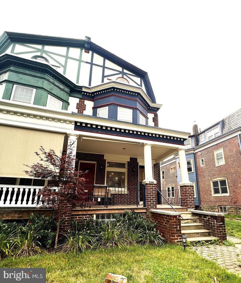 506 Harvey Street - Photo 1