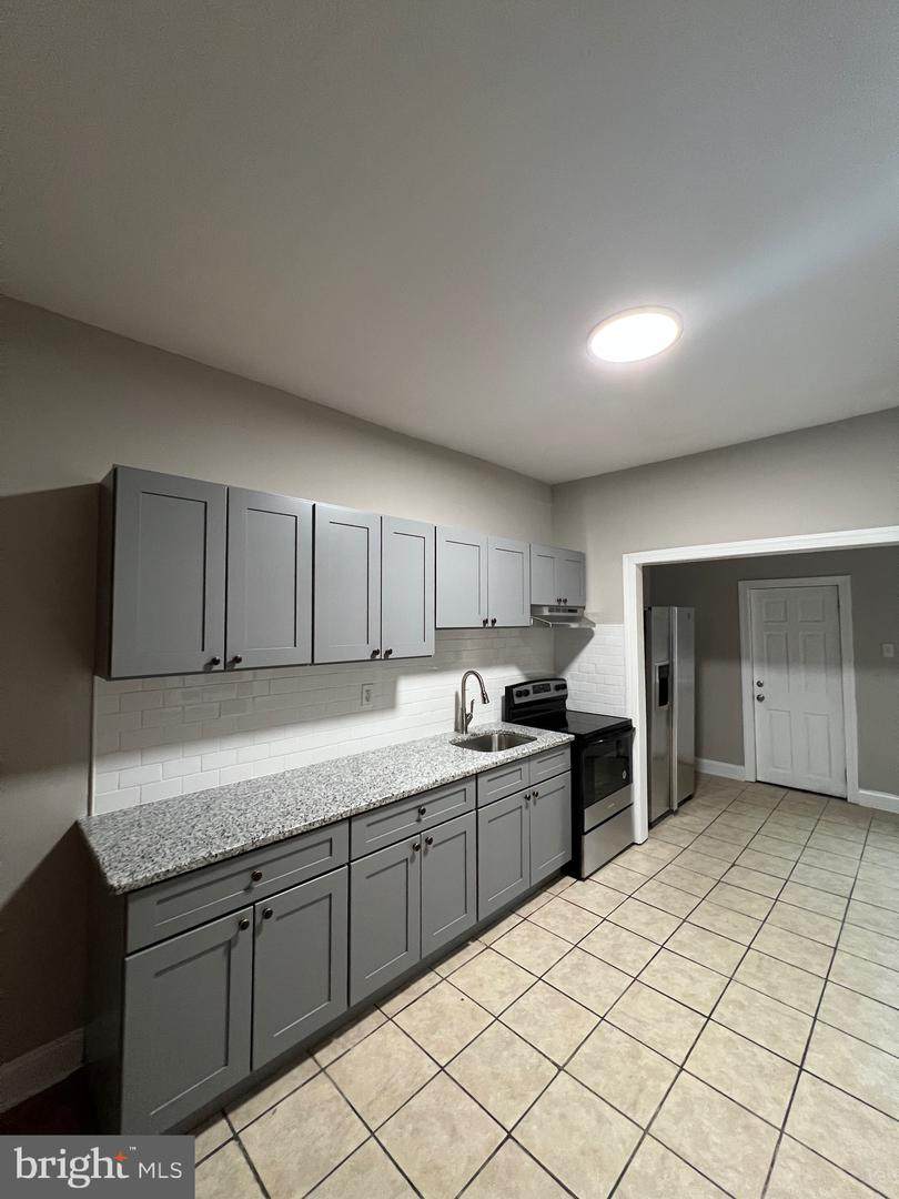 1312 Alden Street - Photo 1