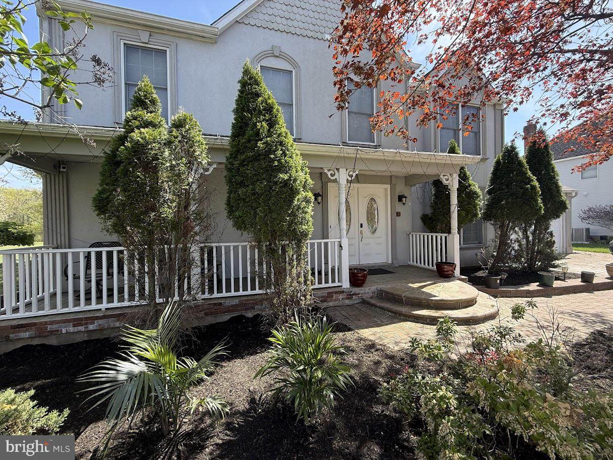 21 Crestview Drive - Photo 1