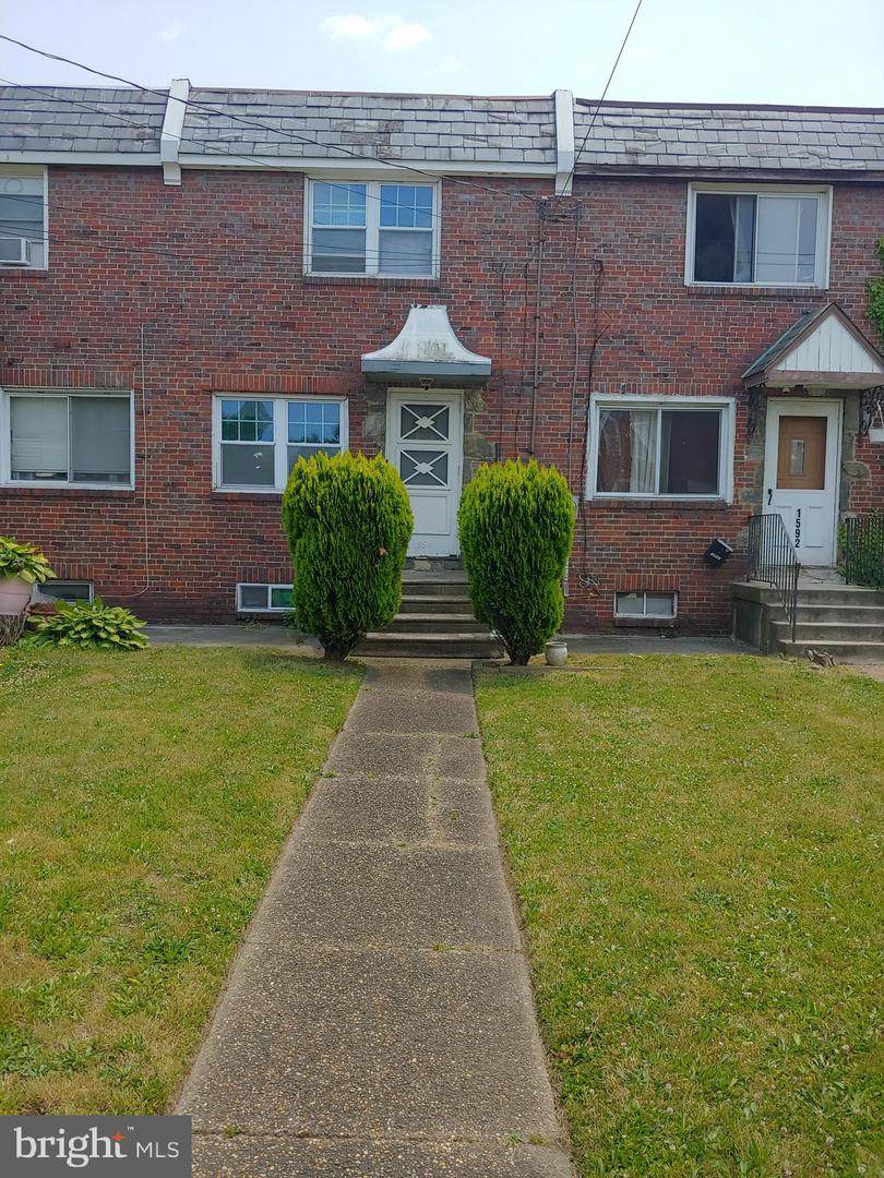 1594 Euclid Avenue - Photo 1