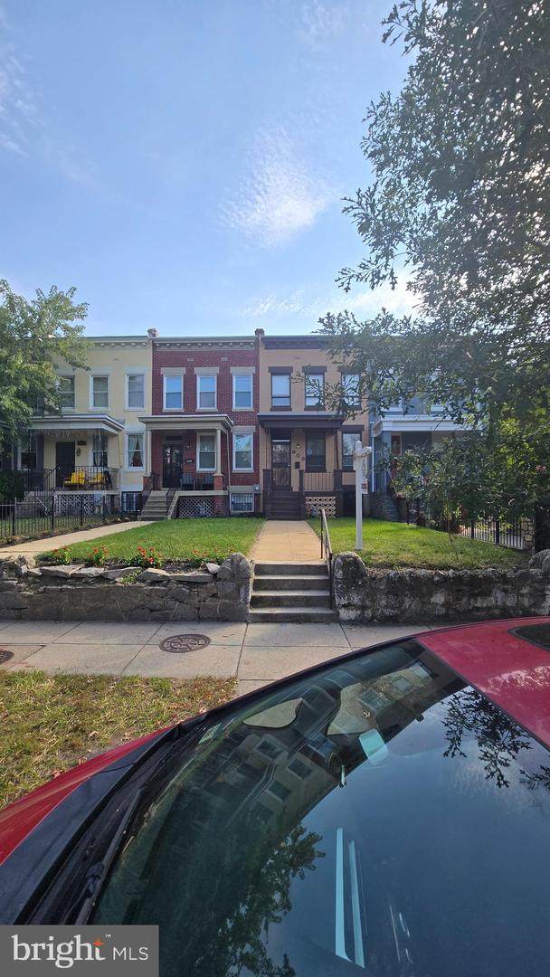 903 K Street - Photo 1