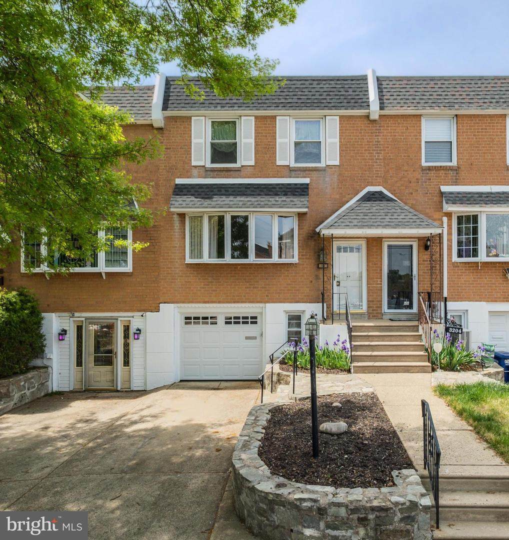 3206 Saxon Place - Photo 1