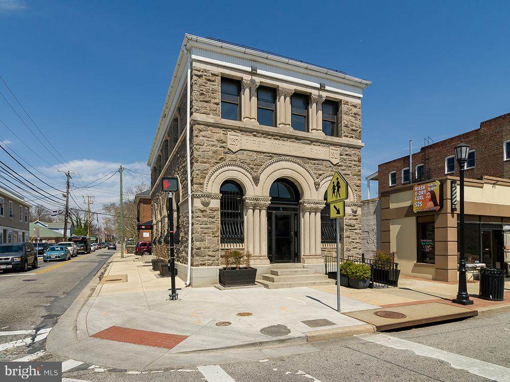 640 Frederick Road - Photo 1