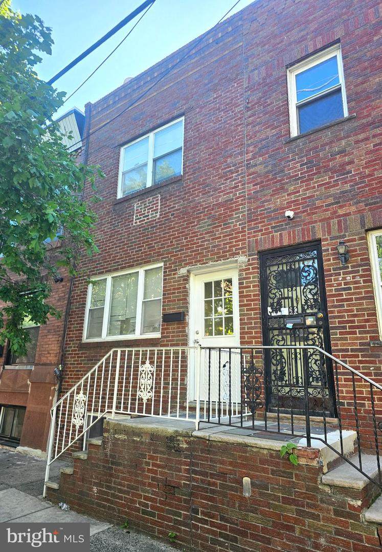1914 23RD Street - Photo 1