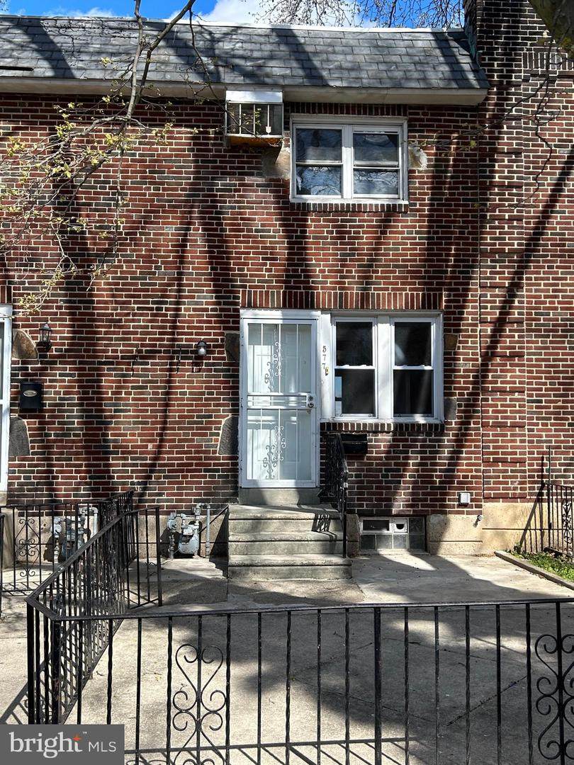 577 Snowden Road - Photo 1
