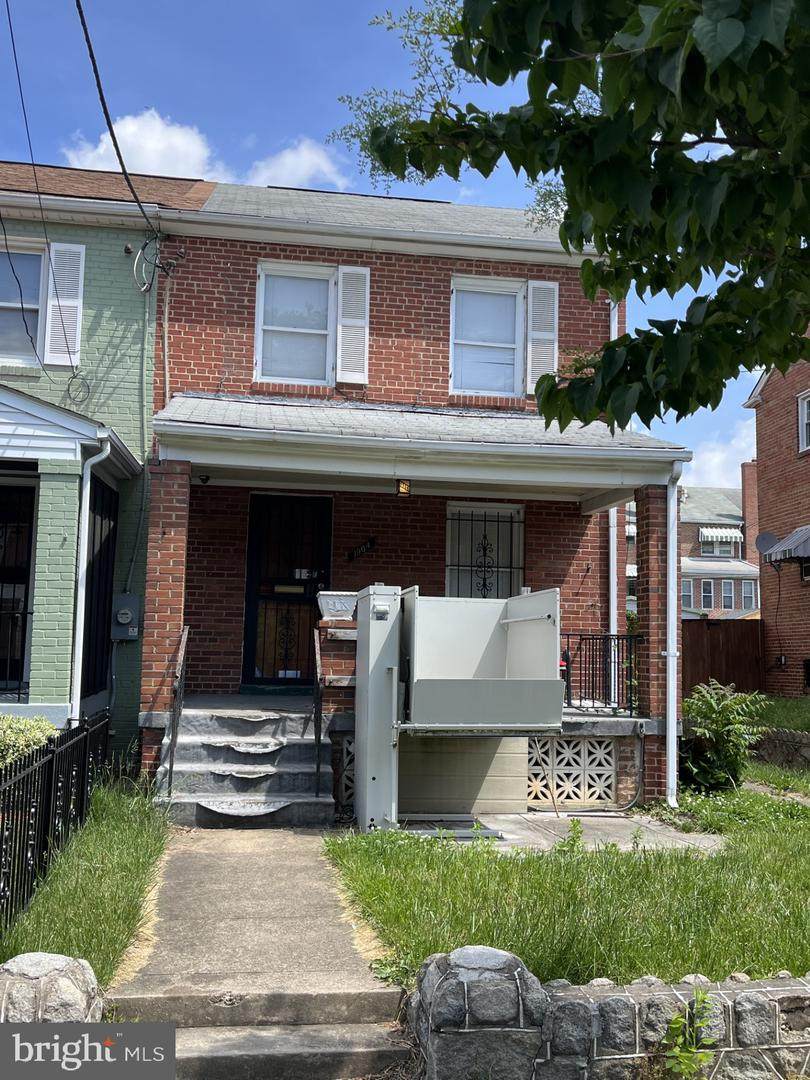 1904 U Place - Photo 1