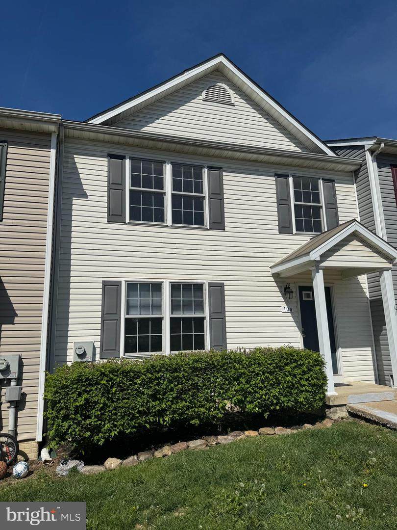 104 Seabreeze - Photo 1