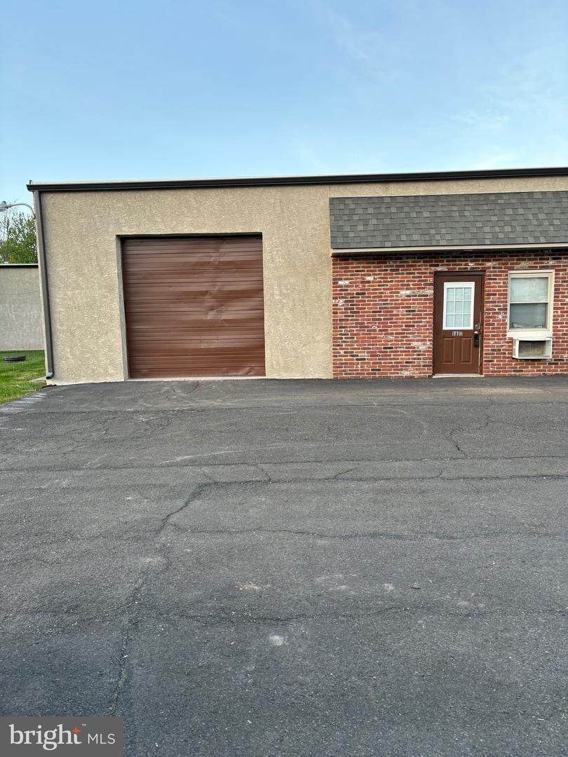 1826 Mearns Rd - Photo 1