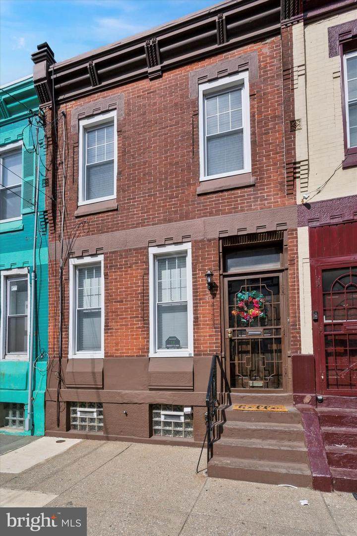 2518 12TH Street - Photo 1