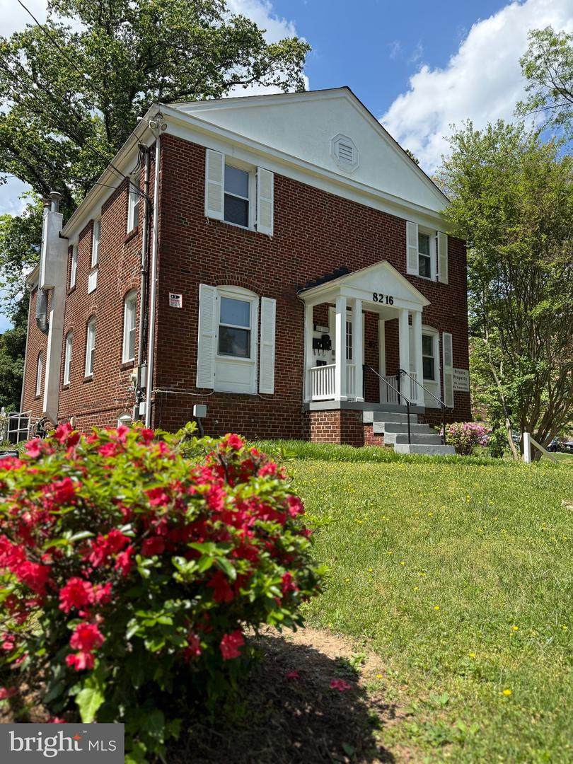 8216 Nolte Avenue - Photo 1