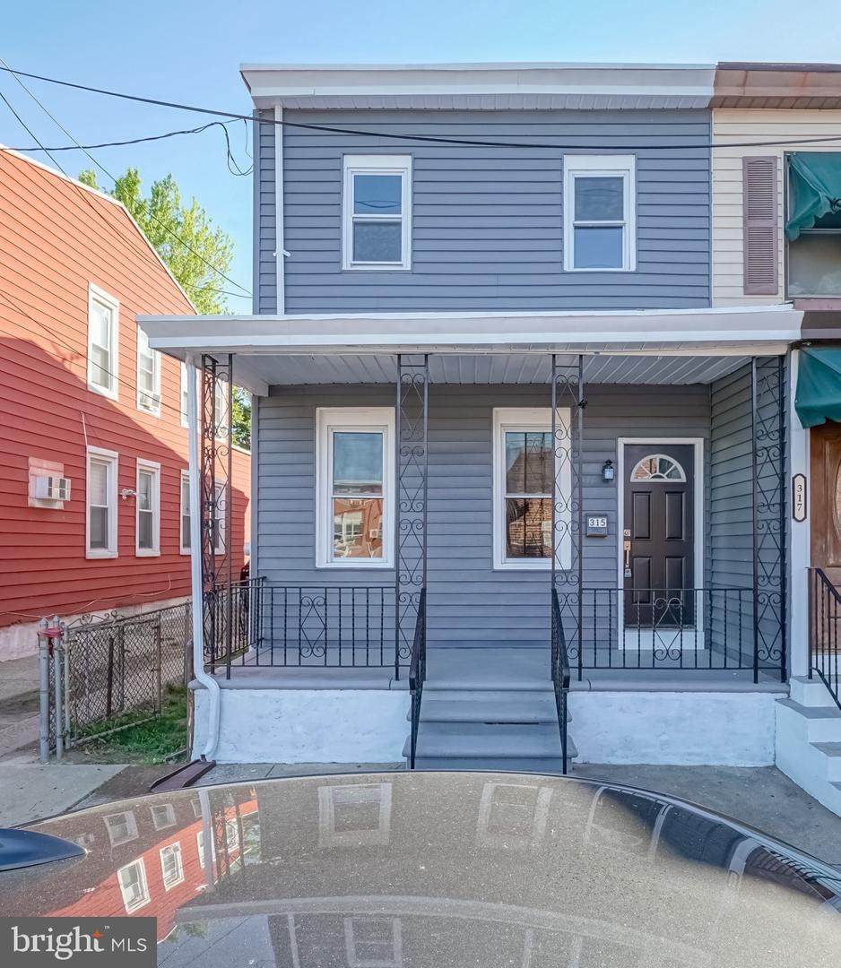 315 Cumberland Street - Photo 1