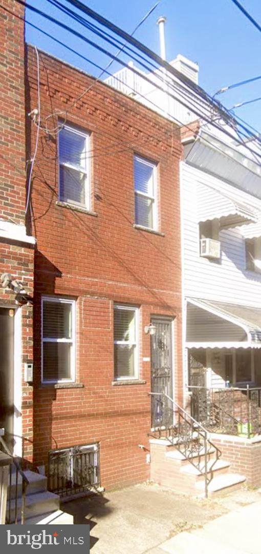 1124 Gerritt Street - Photo 1