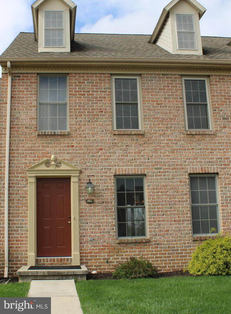 102 Weatherburn Drive - Photo 1