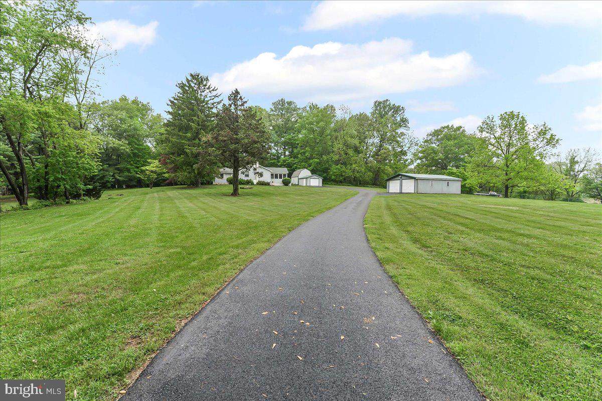 475 Locust Grove Road - Photo 1
