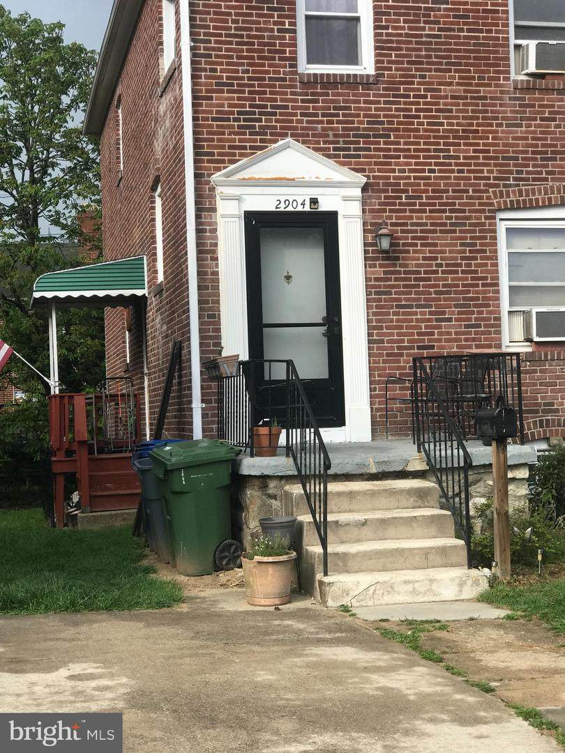 2904 Clearview Avenue - Photo 1
