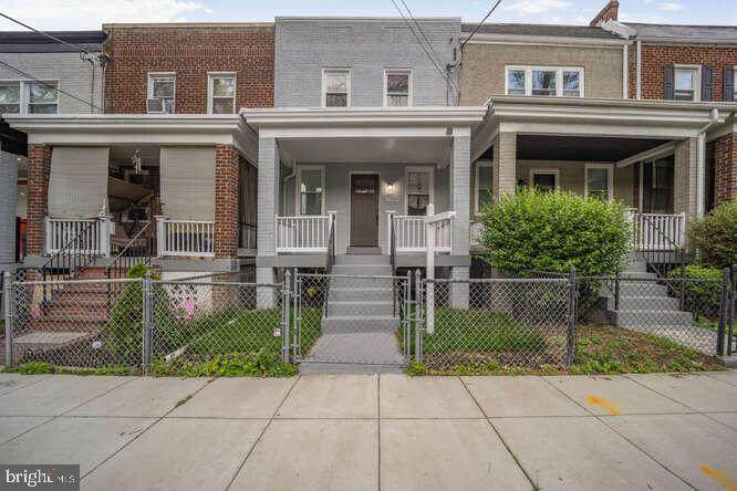 1632 Ridge Place - Photo 1