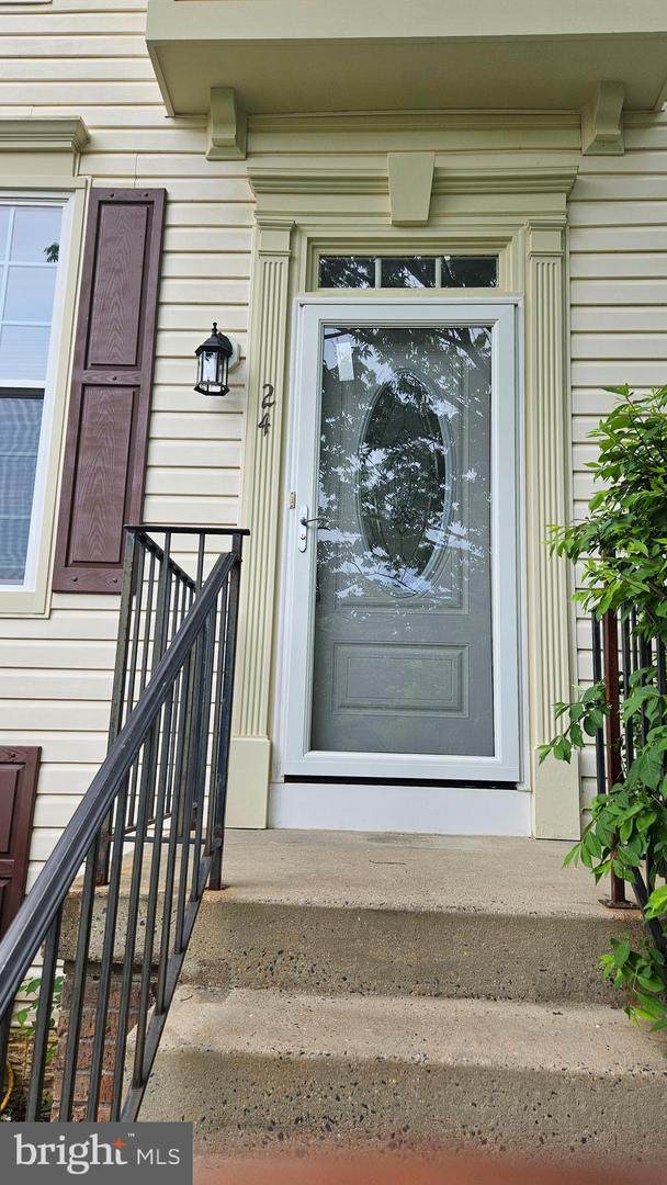 24 Blackfoot Court - Photo 1