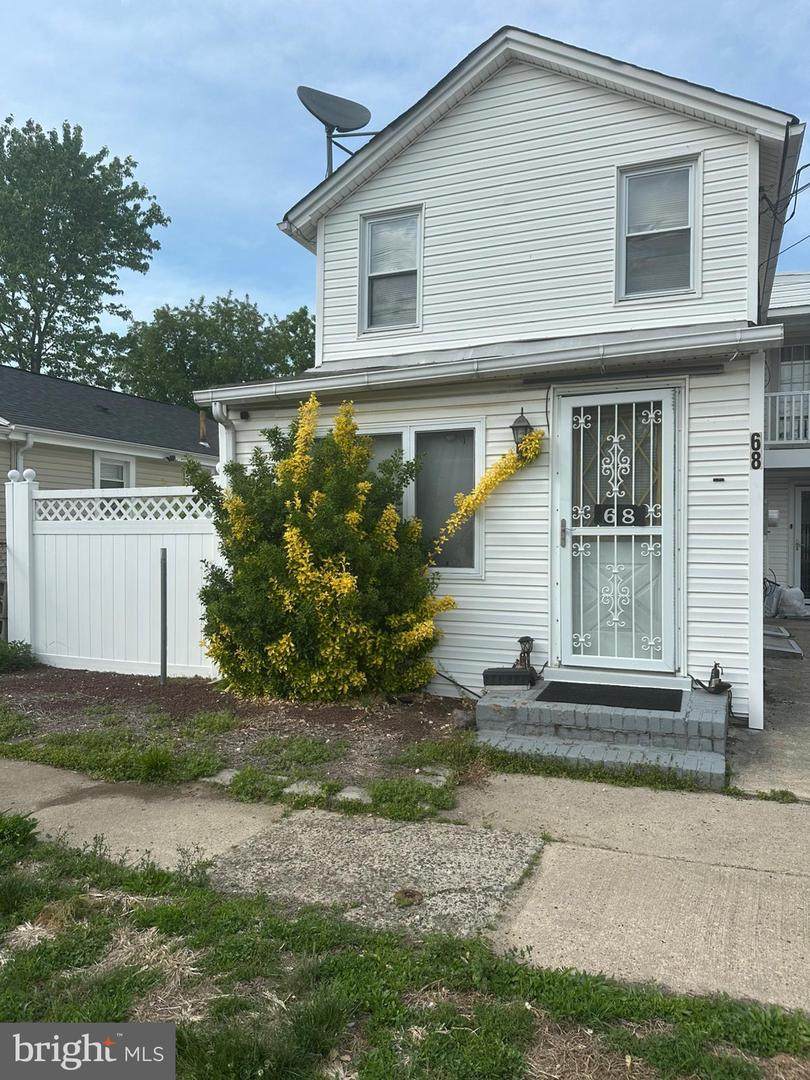 68 Bismark Avenue - Photo 1