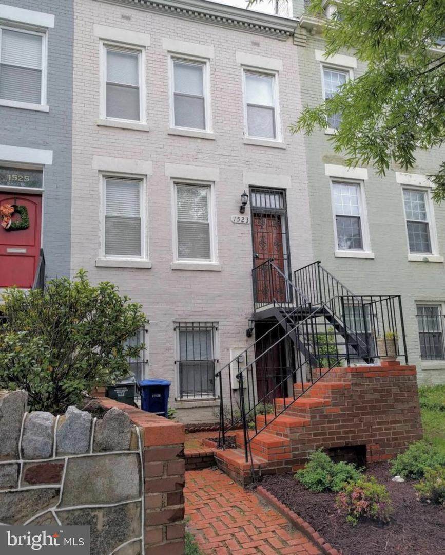 1523 Pennsylvania Avenue - Photo 1