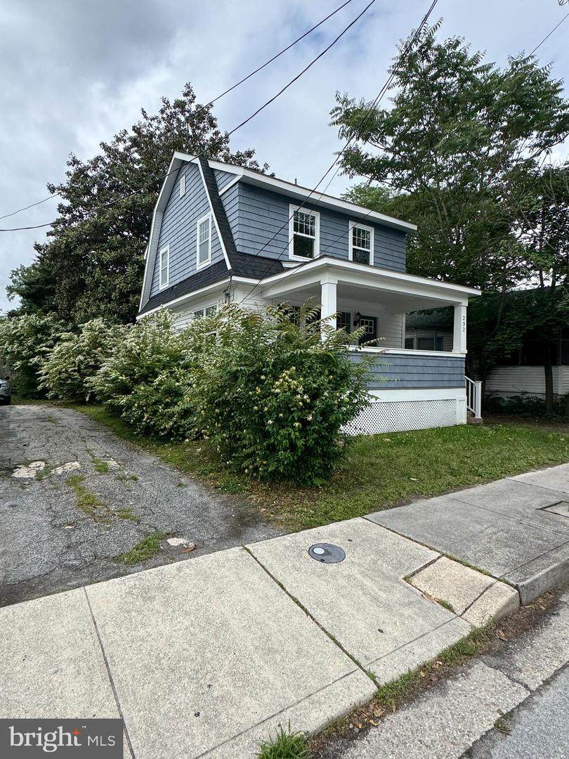 232 Ohio Avenue - Photo 1