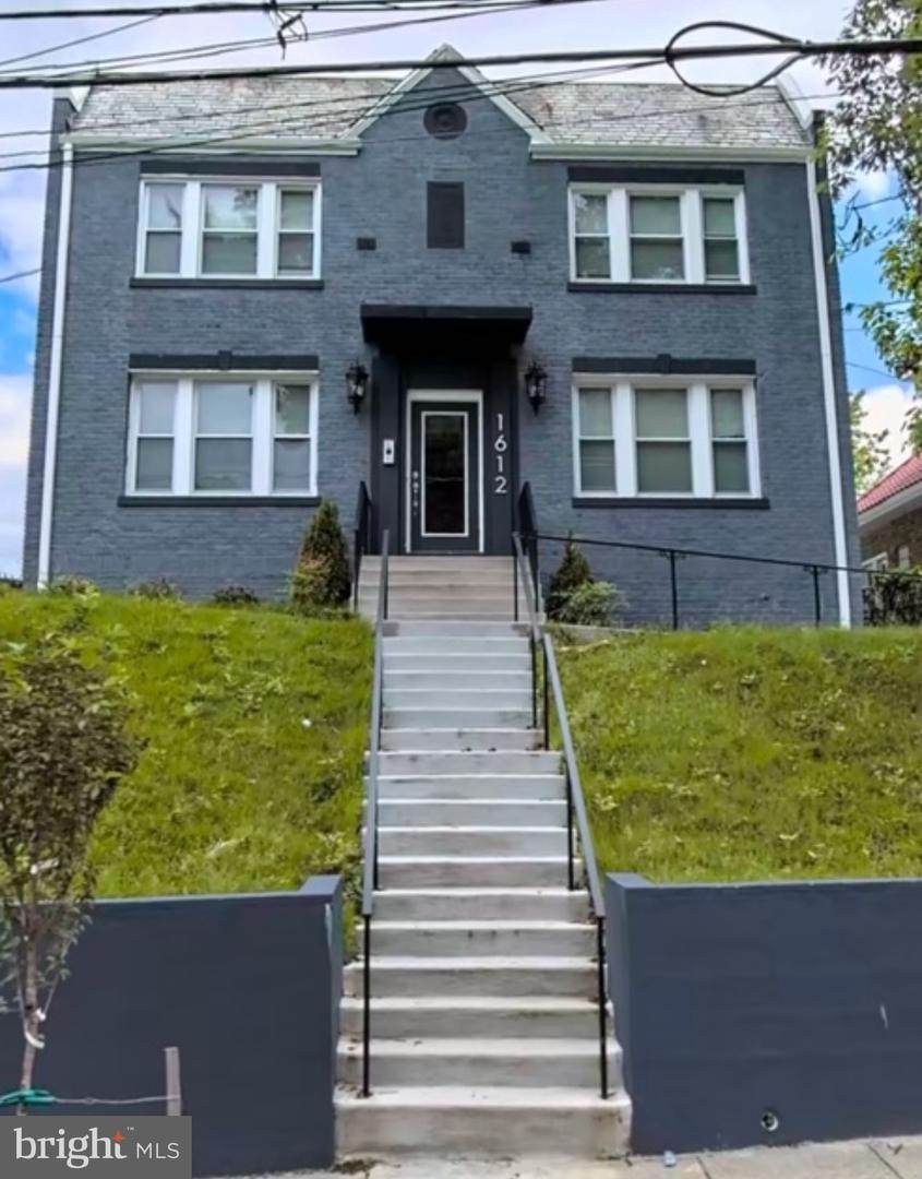 1612 28TH Street - Photo 1