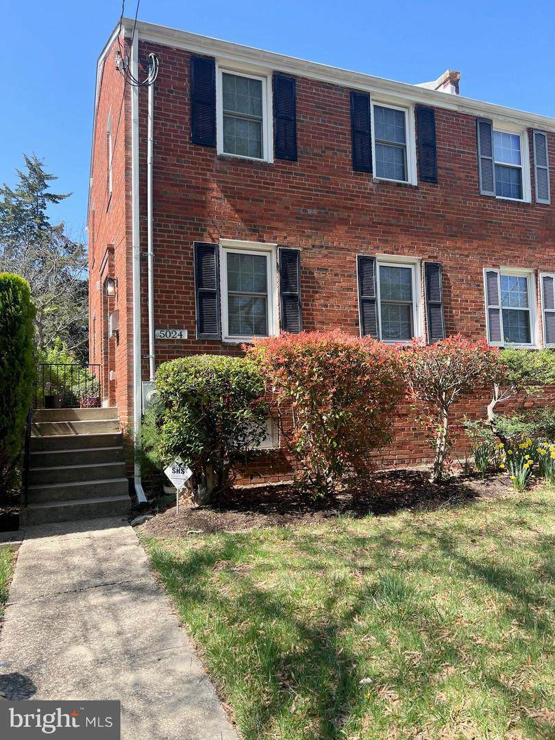 5024 12TH Street - Photo 1