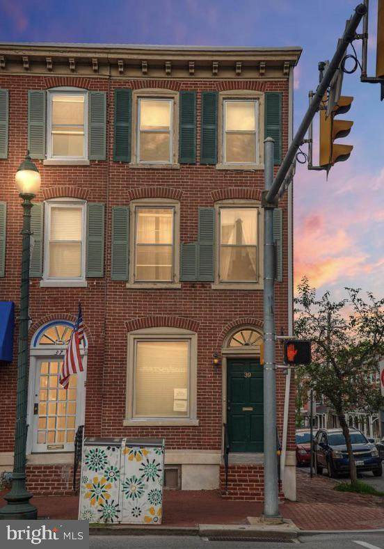 3 Miner Street - Photo 1