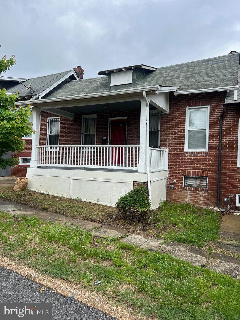 2910 Poplar Terrace - Photo 1