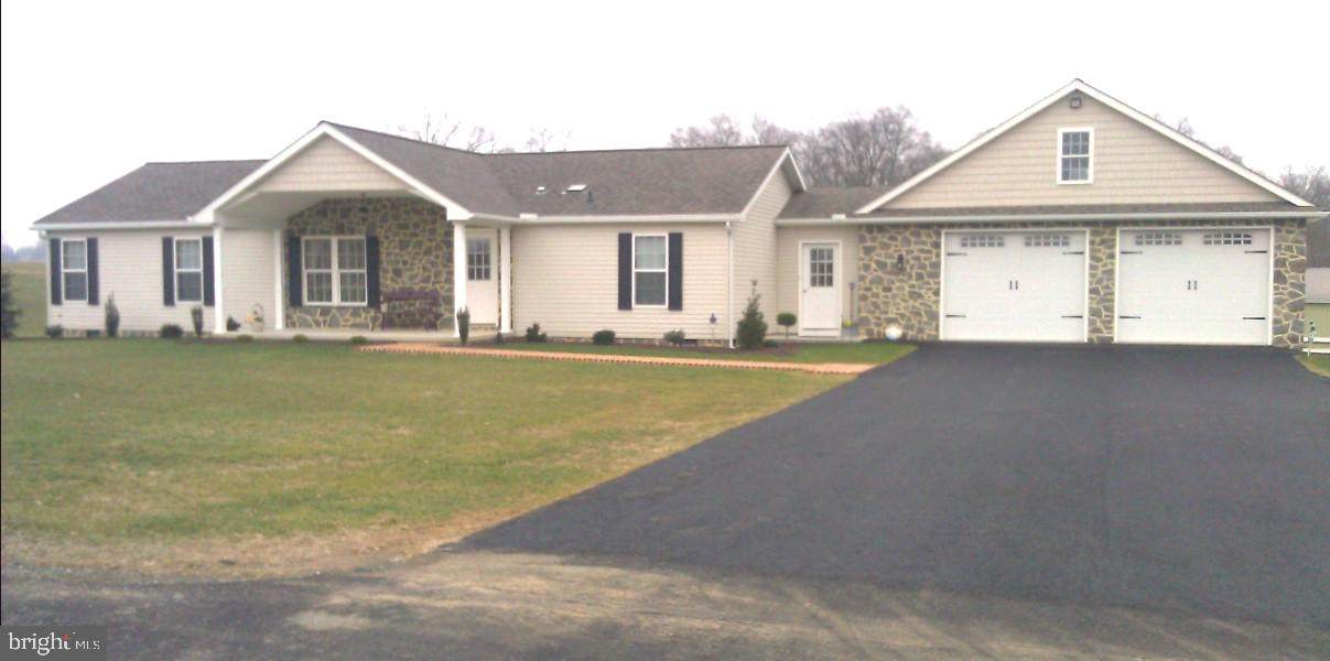 305 King Pen Road - Photo 1