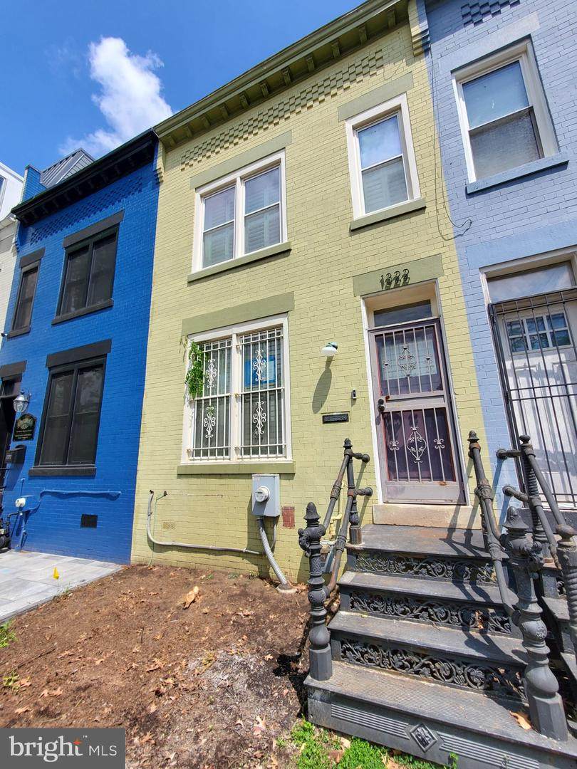 1322 G Street - Photo 1