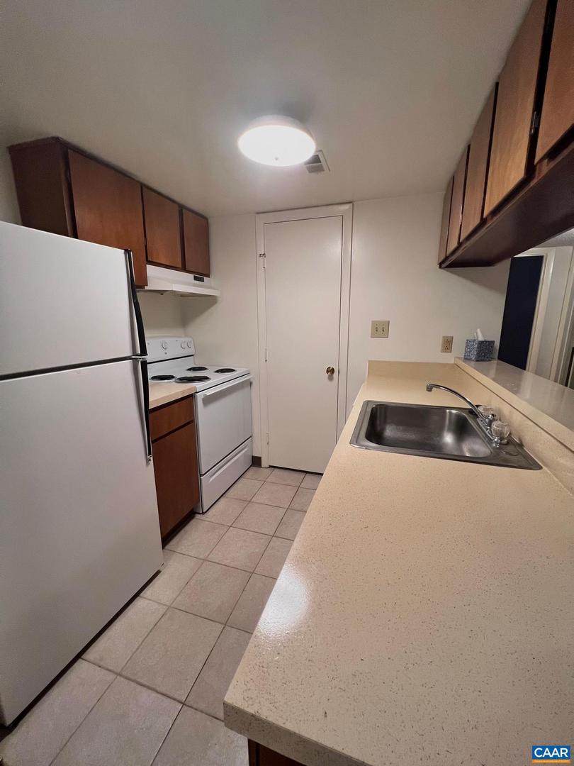 1222 Smith St - Photo 1