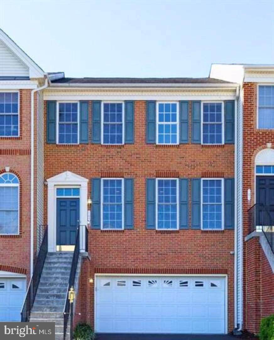 105 Misty Pond Terrace - Photo 1