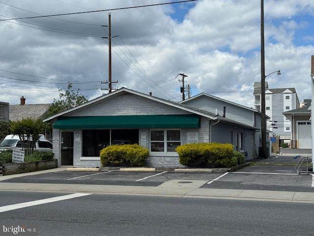 201 Philadelphia Avenue - Photo 1
