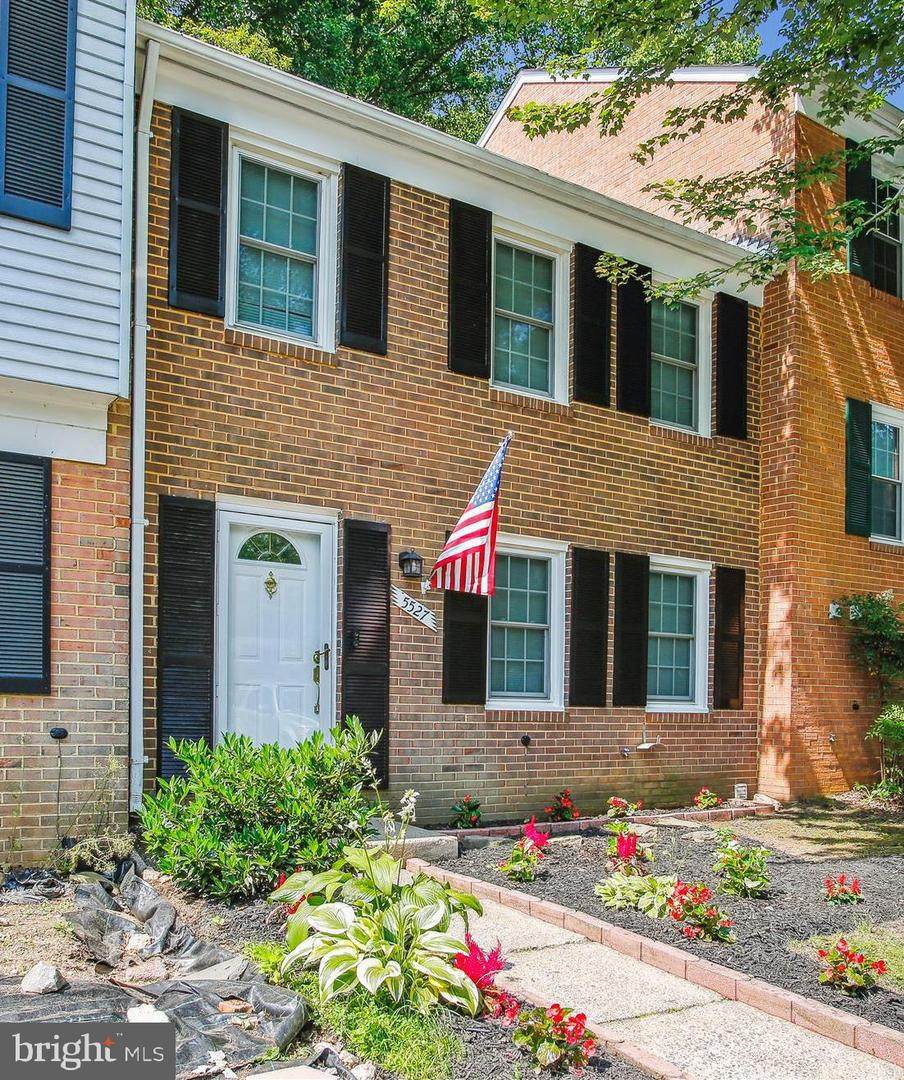 5527 Heston Court - Photo 1