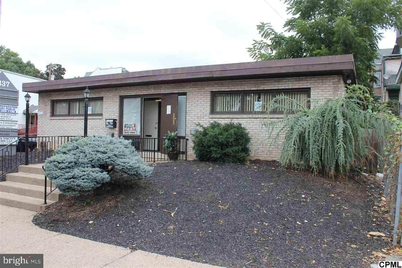 2337 3RD Street - Photo 1