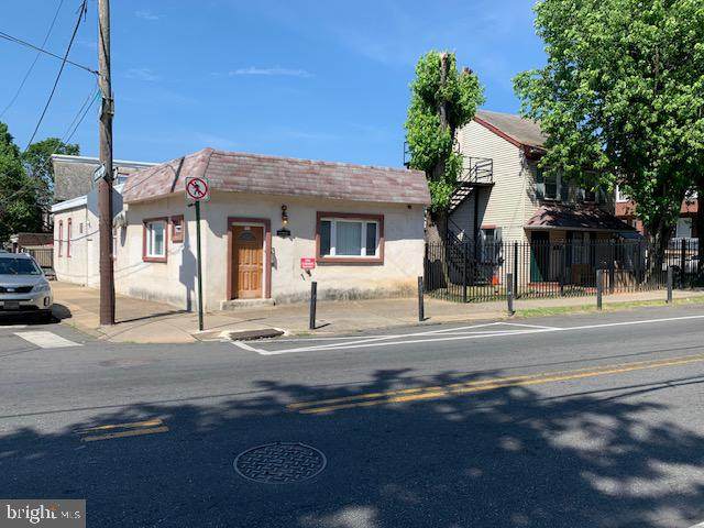 1750-54 Bridge Street - Photo 1