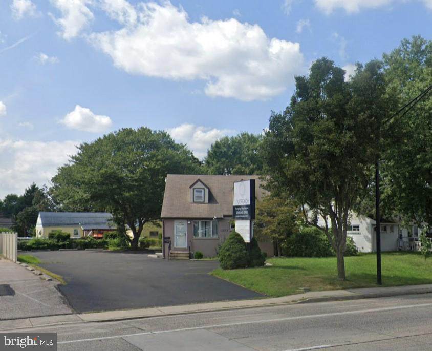 1303 Veterans Hwy - Photo 1